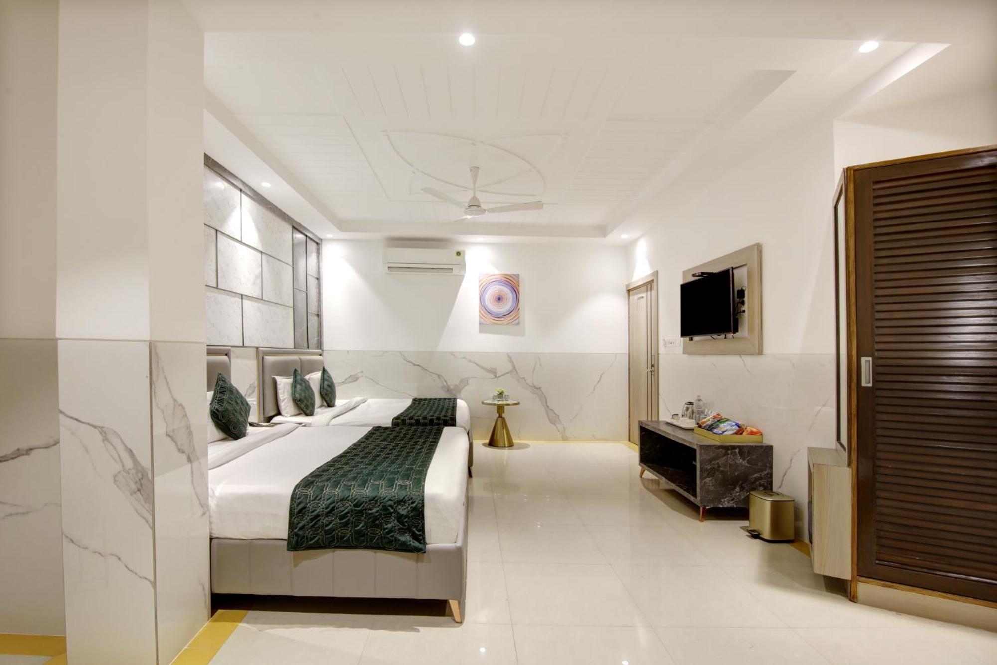 Hotel Delhi 37 By Star Group Near Delhi Airport Nové Dillí Exteriér fotografie
