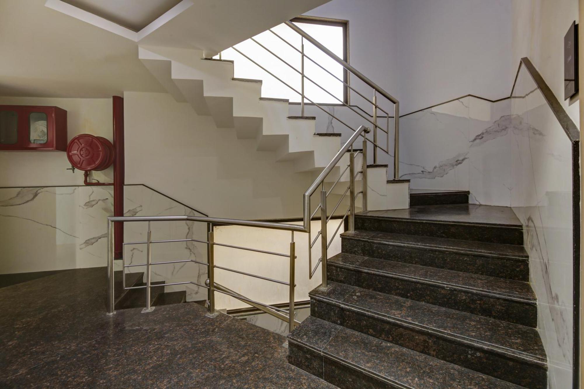 Hotel Delhi 37 By Star Group Near Delhi Airport Nové Dillí Exteriér fotografie